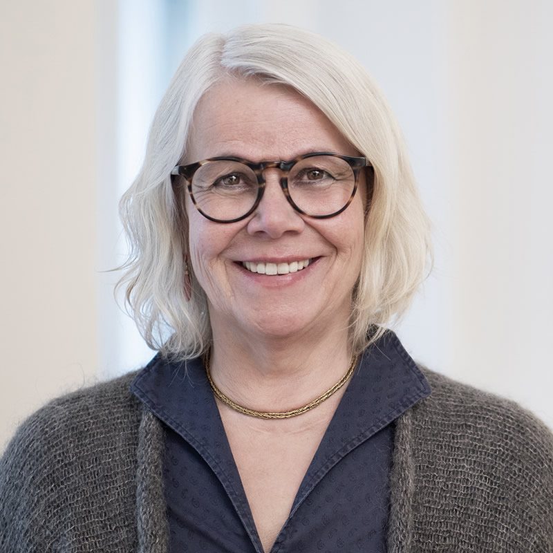 Portrait Dr. Anne Rollin